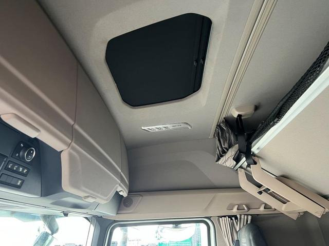 DAF XFn 480 FT Intarder 2xTank 1.105 L Vollspoiler - Cabeza tractora: foto 5 DAF XFn 480 FT Intarder 2xTank 1.105 L Vollspoiler - Cabeza tractora: foto 5