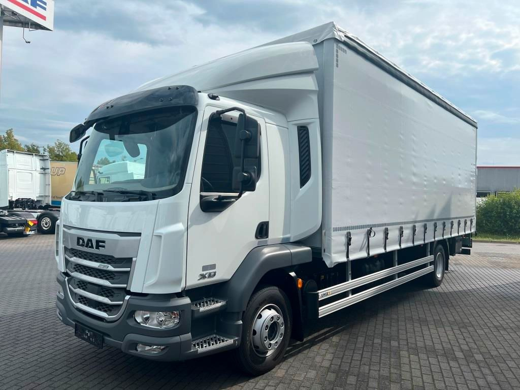 DAF XB 290 FA 16t Junge Curtainsider LBW 1.5 to. AHK - Camión lona: foto 2 DAF XB 290 FA 16t Junge Curtainsider LBW 1.5 to. AHK - Camión lona: foto 2