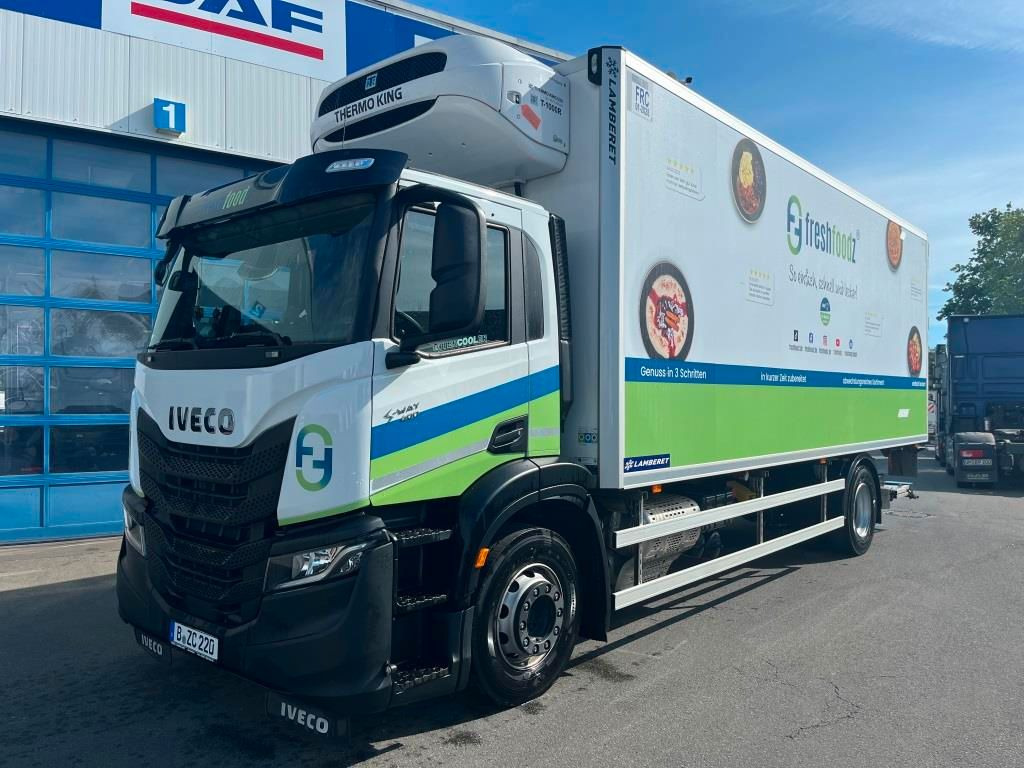 Iveco SWay 400 Lamberet Tiefkühlkoffer Thermo King LBW - Camión frigorífico: foto 2 Iveco SWay 400 Lamberet Tiefkühlkoffer Thermo King LBW - Camión frigorífico: foto 2
