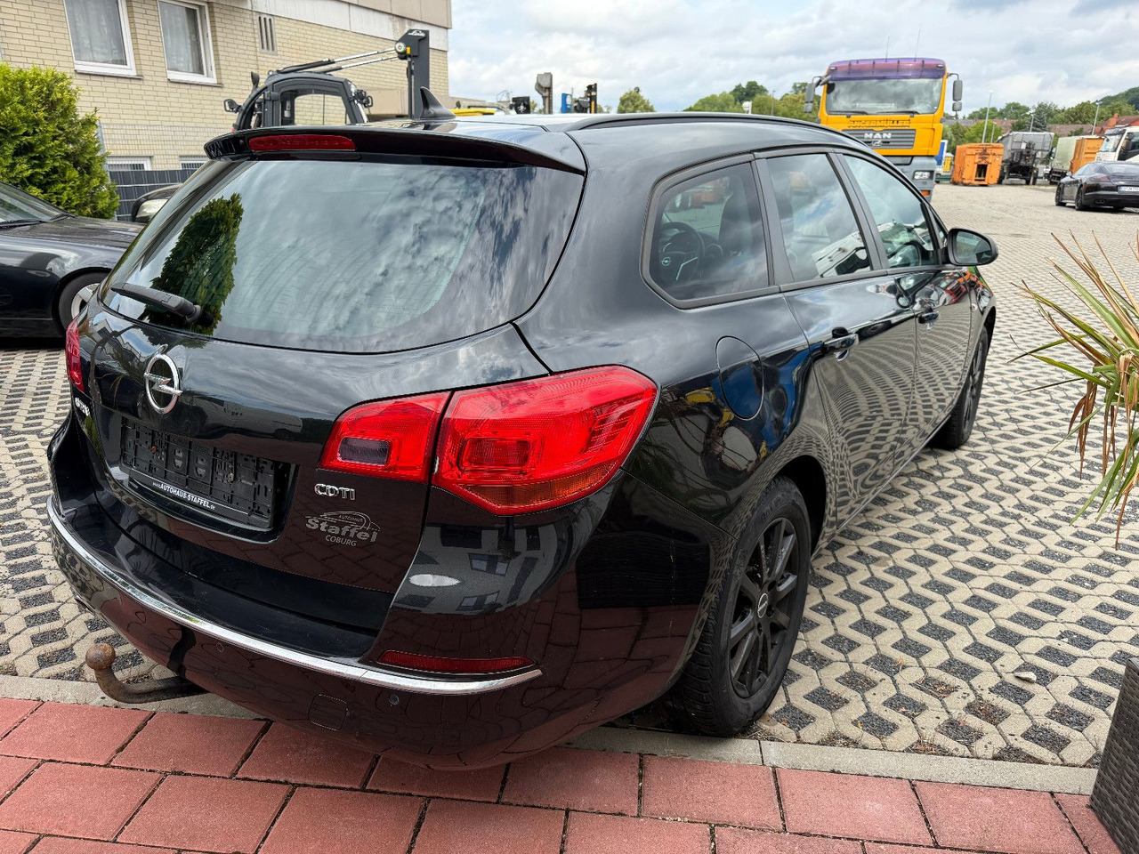Opel Astra Sports Tourer 2.0 CDTI Sport 1 Hand - Coche familiar: foto 5 Opel Astra Sports Tourer 2.0 CDTI Sport 1 Hand - Coche familiar: foto 5