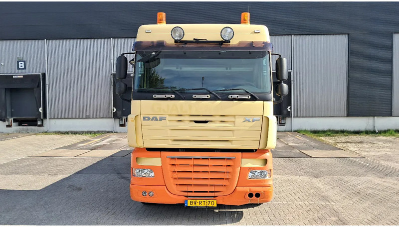 DAF XF 105 410 Spacecab 6x2 Euro 5 - Camión caja abierta: foto 2 DAF XF 105 410 Spacecab 6x2 Euro 5 - Camión caja abierta: foto 2