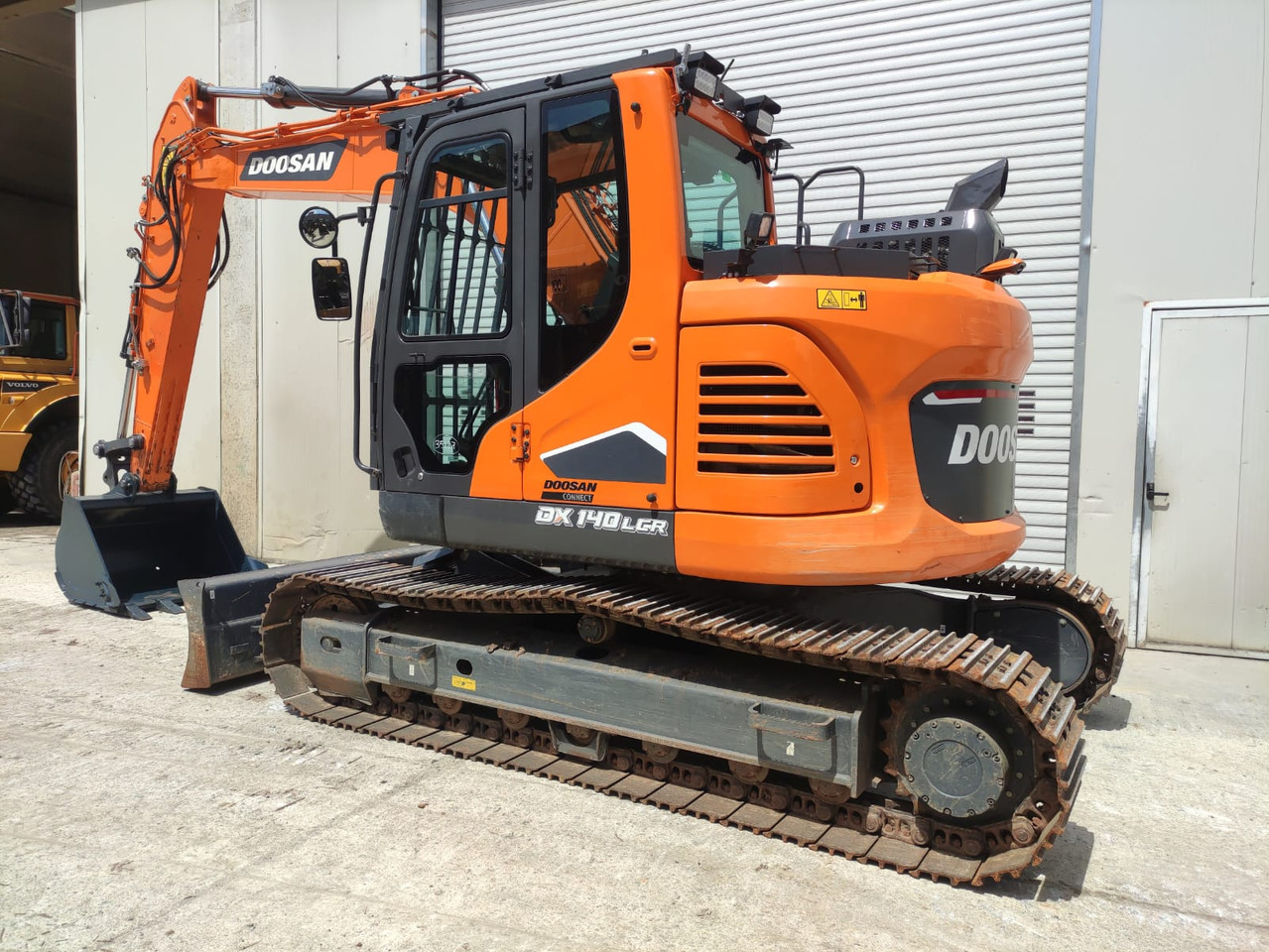 DOOSAN DX140LCR-7 - Excavadora de cadenas: foto 2 DOOSAN DX140LCR-7 - Excavadora de cadenas: foto 2