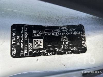 FORD TRANSIT COSTUM Trend 2.0L HPCR - 350M 4x2 8 - Furgón: foto 5 FORD TRANSIT COSTUM Trend 2.0L HPCR - 350M 4x2 8 - Furgón: foto 5
