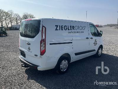 FORD TRANSIT CUSTOM Trend 2.0L HPCR 300S - Furgón: foto 3 FORD TRANSIT CUSTOM Trend 2.0L HPCR 300S - Furgón: foto 3