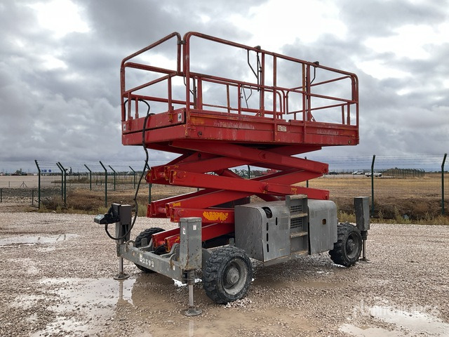 2006 Haulotte H12SX 4x4 Diesel Scissor Lift - Plataforma de tijeras: foto 2 2006 Haulotte H12SX 4x4 Diesel Scissor Lift - Plataforma de tijeras: foto 2