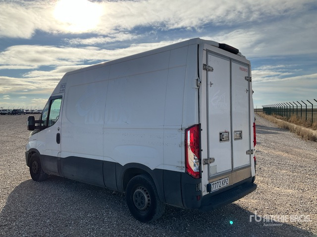 2018 Iveco Daily 35S14 4x2 Refrigerated Truck - Camión frigorífico: foto 3 2018 Iveco Daily 35S14 4x2 Refrigerated Truck - Camión frigorífico: foto 3