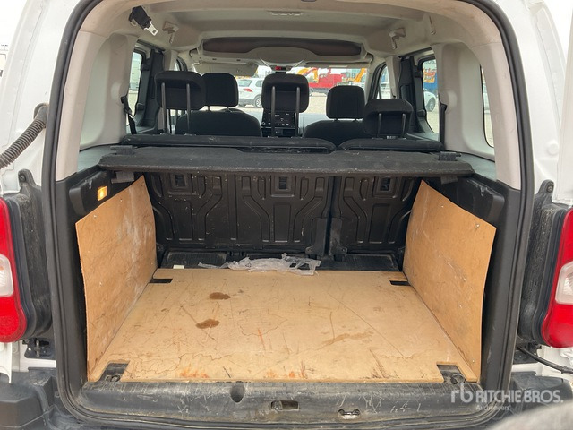 2022 Opel Combo Passenger Van - Minibús, Furgoneta de pasajeros: foto 5 2022 Opel Combo Passenger Van - Minibús, Furgoneta de pasajeros: foto 5