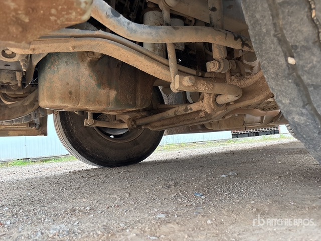 2013 Volvo FH500 4x2 S/A Sleeper Truck Tractor - Cabeza tractora: foto 4 2013 Volvo FH500 4x2 S/A Sleeper Truck Tractor - Cabeza tractora: foto 4