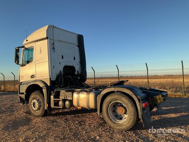 2015 Mercedes-Benz Arocs 2143 4x2 S/A Sleeper Truck Tractor - Cabeza tractora: foto 3 2015 Mercedes-Benz Arocs 2143 4x2 S/A Sleeper Truck Tractor - Cabeza tractora: foto 3