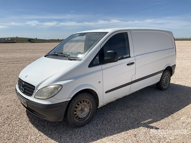 2009 Mercedes-Benz 109CDI Cargo Van - Furgoneta: foto 1 2009 Mercedes-Benz 109CDI Cargo Van - Furgoneta: foto 1