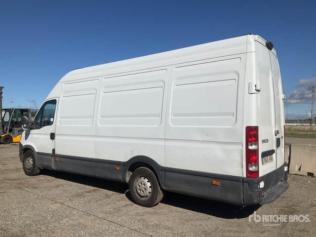 2014 Iveco Daily 35S15 Van Truck - Furgoneta: foto 2 2014 Iveco Daily 35S15 Van Truck - Furgoneta: foto 2