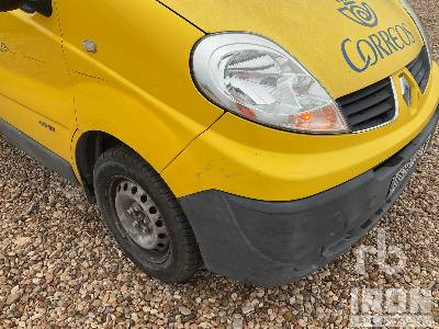 Coche RENAULT TRAFIC 6: foto 7