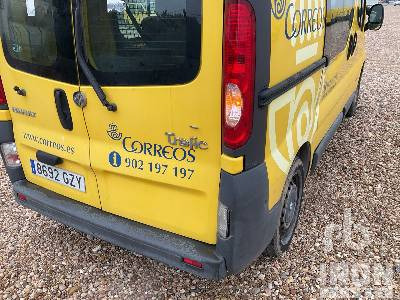 Coche RENAULT TRAFIC 6: foto 12
