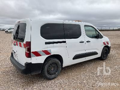 TOYOTA PROACE CITY VER 5 - Coche: foto 3 TOYOTA PROACE CITY VER 5 - Coche: foto 3