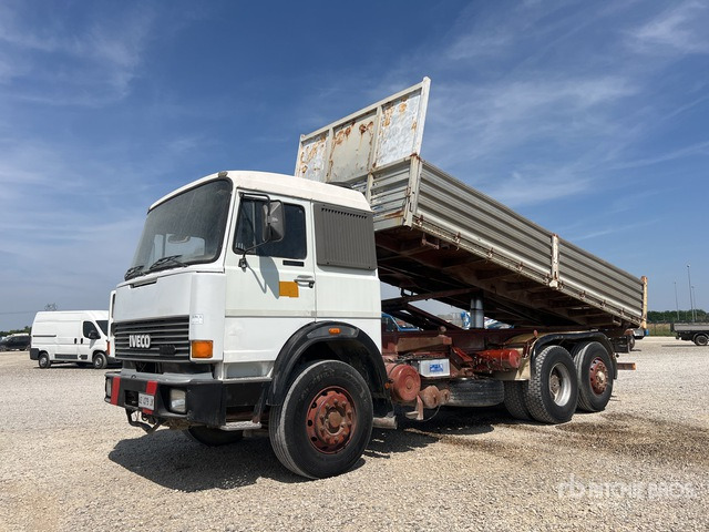 1989 Iveco 190-38 6x2 T/A Dump Truck - Camión volquete: foto 2 1989 Iveco 190-38 6x2 T/A Dump Truck - Camión volquete: foto 2