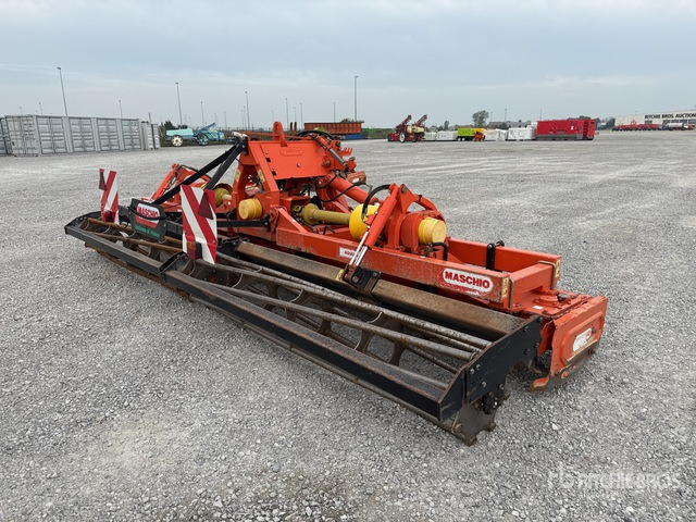 2004 Maschio Gaspardo Aquila 5000 5 m Harrow - Grada rotativa: foto 3 2004 Maschio Gaspardo Aquila 5000 5 m Harrow - Grada rotativa: foto 3