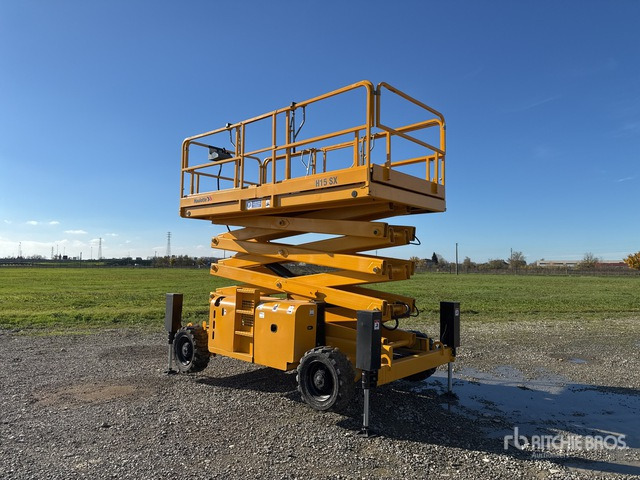 2007 Haulotte H15SX - Plataforma de tijeras: foto 3 2007 Haulotte H15SX - Plataforma de tijeras: foto 3