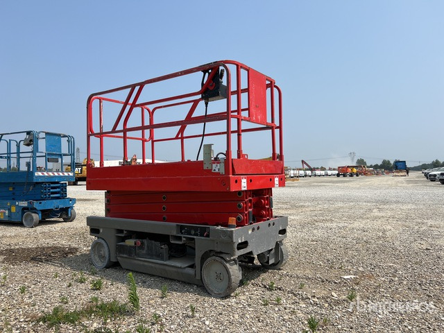2012 Haulotte Compact 10 Electric (Inoperable) Scissor Lift - Plataforma de tijeras: foto 3 2012 Haulotte Compact 10 Electric (Inoperable) Scissor Lift - Plataforma de tijeras: foto 3