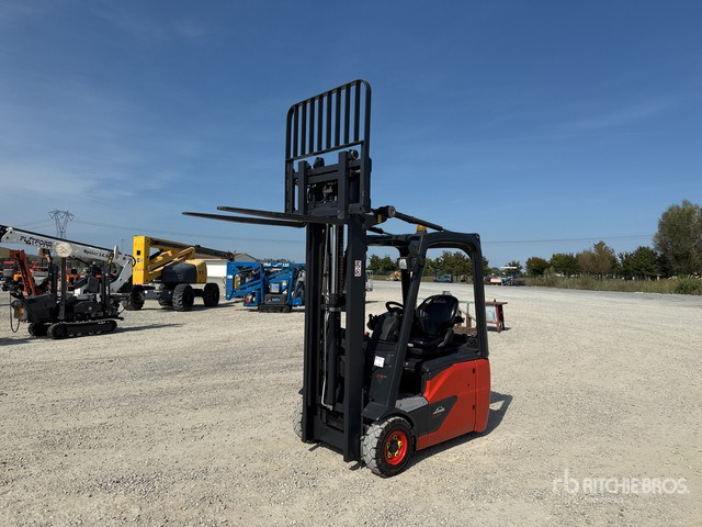 2014 Linde E15-02 1500 kg Electric Forklift - Carretilla elevadora eléctrica: foto 1 2014 Linde E15-02 1500 kg Electric Forklift - Carretilla elevadora eléctrica: foto 1