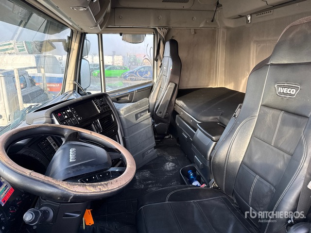 2015 Iveco Stralis 500 Cab and Chassis - Camión chasis: foto 4 2015 Iveco Stralis 500 Cab and Chassis - Camión chasis: foto 4