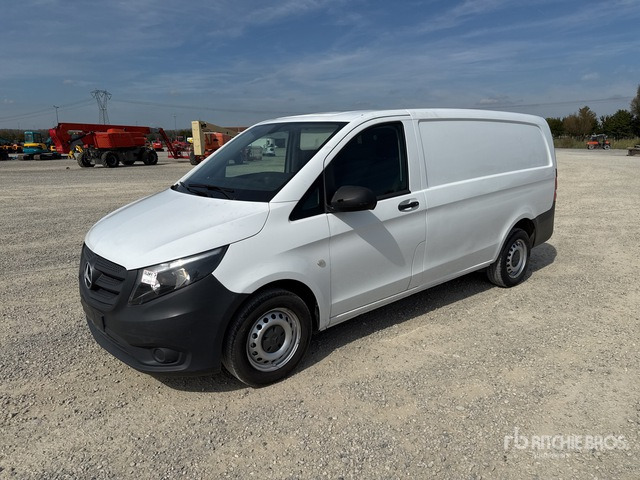 2016 Mercedes-Benz Vito Furgone cargo - Furgón: foto 2 2016 Mercedes-Benz Vito Furgone cargo - Furgón: foto 2