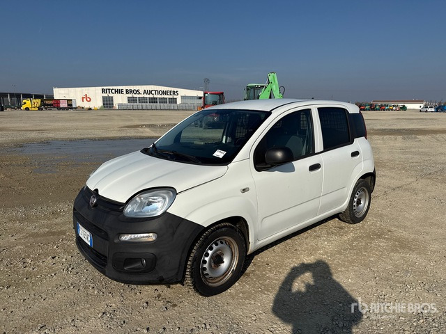 2018 Fiat Panda 1.2 69CV VAN EURO 6DT POP Van Truck - Camión caja cerrada: foto 1 2018 Fiat Panda 1.2 69CV VAN EURO 6DT POP Van Truck - Camión caja cerrada: foto 1