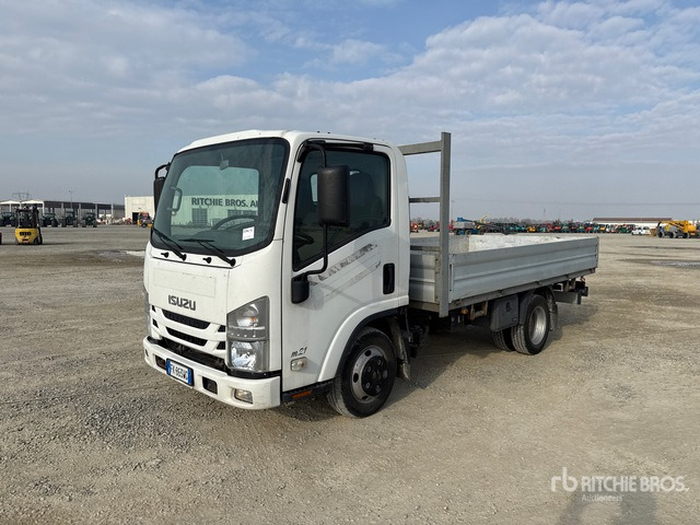 2018 Isuzu M21 Flatbed Truck - Camión caja abierta: foto 1 2018 Isuzu M21 Flatbed Truck - Camión caja abierta: foto 1