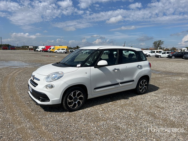 2019 Fiat 500L 1.3 MTJ BUSINESS DUALOGIC 95CV AUTO Automobile - Coche: foto 1 2019 Fiat 500L 1.3 MTJ BUSINESS DUALOGIC 95CV AUTO Automobile - Coche: foto 1