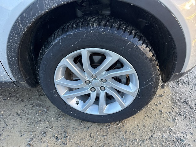 2019 Land Rover Discovery Sport 2.0 TD4 150CV SE 4WD SUV - SUV/ Todoterreno: foto 4 2019 Land Rover Discovery Sport 2.0 TD4 150CV SE 4WD SUV - SUV/ Todoterreno: foto 4