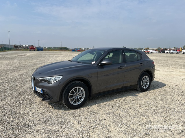 2020 Alfa Romeo Stelvio 2.2 TD 190CV AT8 Q4 BUSINESS SUV - SUV/ Todoterreno: foto 1 2020 Alfa Romeo Stelvio 2.2 TD 190CV AT8 Q4 BUSINESS SUV - SUV/ Todoterreno: foto 1