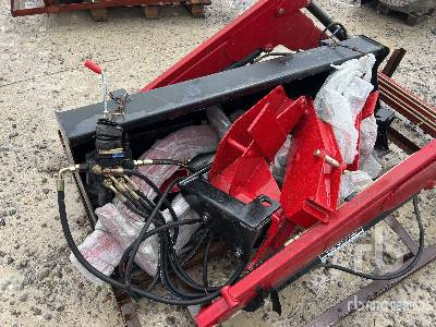 DONG FENG FEL300S - Cargador frontal para tractor: foto 5 DONG FENG FEL300S - Cargador frontal para tractor: foto 5