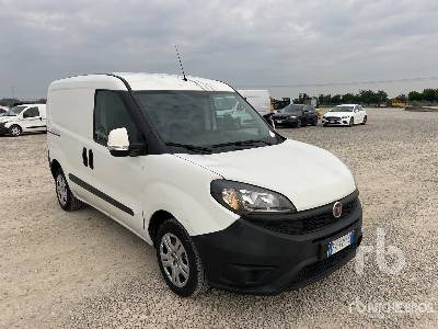 FIAT DOBLO CARGO 1.3 MJT 16V 95CV 3Post E6 - Camión caja cerrada: foto 4 FIAT DOBLO CARGO 1.3 MJT 16V 95CV 3Post E6 - Camión caja cerrada: foto 4