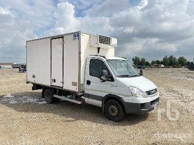 IVECO DAILY 70C17 4x2 - Camión frigorífico: foto 4 IVECO DAILY 70C17 4x2 - Camión frigorífico: foto 4