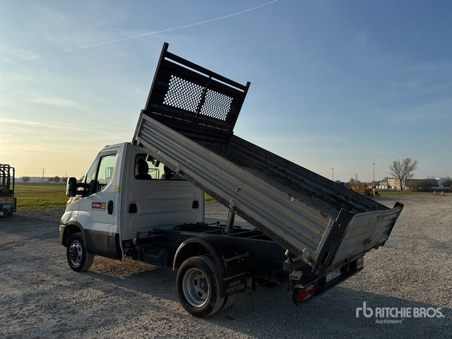 Iveco Daily 35-120 S/A Dump Truck - Camión volquete: foto 3 Iveco Daily 35-120 S/A Dump Truck - Camión volquete: foto 3