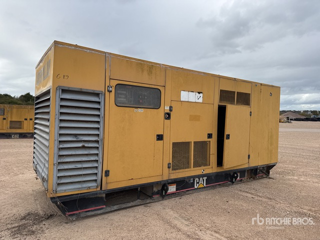 2004 Cat 800F 725 kVA Containerized Stand-By ... Generator Set - Generador industriale: foto 2 2004 Cat 800F 725 kVA Containerized Stand-By ... Generator Set - Generador industriale: foto 2