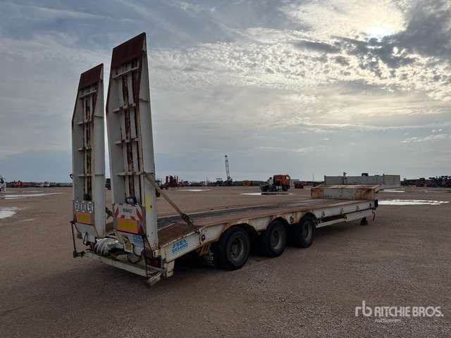 2006 Asca Demic Tri/A Remorque Porte-Engin Lowboy Trailer - Semirremolque góndola rebajadas: foto 3 2006 Asca Demic Tri/A Remorque Porte-Engin Lowboy Trailer - Semirremolque góndola rebajadas: foto 3