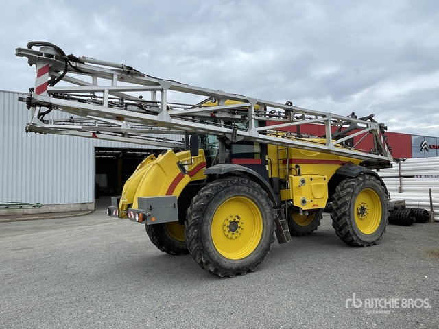 2007 Artec F40 36 m 4x4 High Clearance Pulveri ... Self-Propelled Sprayer - Pulverizador arrastrado: foto 1 2007 Artec F40 36 m 4x4 High Clearance Pulveri ... Self-Propelled Sprayer - Pulverizador arrastrado: foto 1