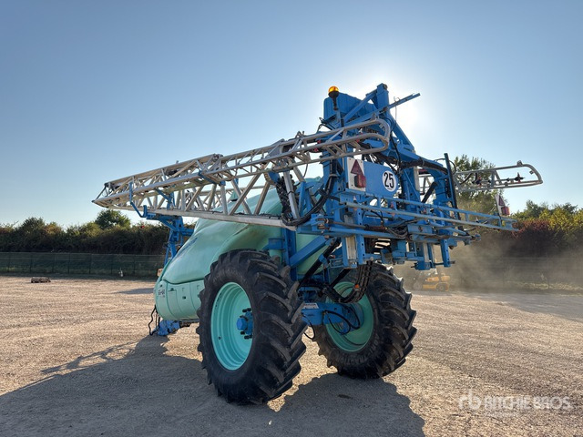2009 Berthoud Tenor 55-60 DP Tronic 38 m High Clearance Pulverisate ... Pull-Type Sprayer - Pulverizador arrastrado: foto 3 2009 Berthoud Tenor 55-60 DP Tronic 38 m High Clearance Pulverisate ... Pull-Type Sprayer - Pulverizador arrastrado: foto 3