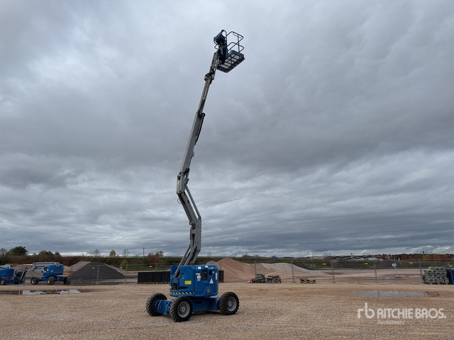 2012 Genie Z34/22 4WD Diesel Nacelle Articulee Articulating Boom Lift - Plataforma articulada: foto 3 2012 Genie Z34/22 4WD Diesel Nacelle Articulee Articulating Boom Lift - Plataforma articulada: foto 3