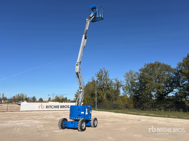 2012 Genie Z34/22 4WD Diesel Nacelle Articulee Articulating Boom Lift - Plataforma articulada: foto 3 2012 Genie Z34/22 4WD Diesel Nacelle Articulee Articulating Boom Lift - Plataforma articulada: foto 3