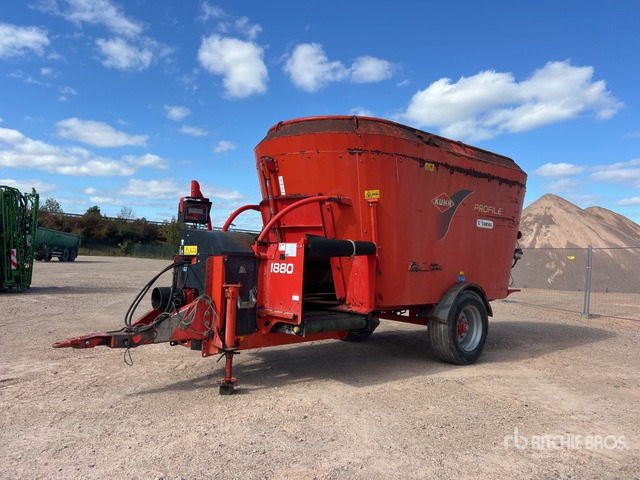 2013 Kuhn Profile 1880 Melangeuse Distributrice 1 Essi ... Feed Mixer - Desensiladora: foto 2 2013 Kuhn Profile 1880 Melangeuse Distributrice 1 Essi ... Feed Mixer - Desensiladora: foto 2