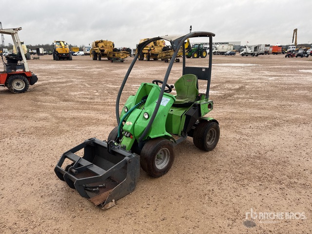 2014 Tecno M220EMNT Chargeuse Compacte (Inoperable) Skid Steer Loader - Minicargadora: foto 1 2014 Tecno M220EMNT Chargeuse Compacte (Inoperable) Skid Steer Loader - Minicargadora: foto 1