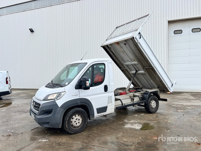 2015 Fiat Ducato Maxi 130 Multijet 4x2 Camion Benne Dump Truck: Light Duty - Camión volquete: foto 2 2015 Fiat Ducato Maxi 130 Multijet 4x2 Camion Benne Dump Truck: Light Duty - Camión volquete: foto 2