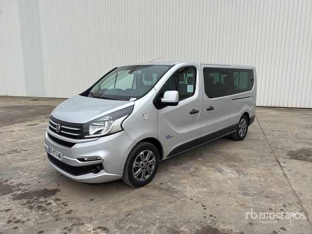 2016 Fiat Talento 125 Ecojet Mini Bus 9 Places Passenger Van - Minibús, Furgoneta de pasajeros: foto 2 2016 Fiat Talento 125 Ecojet Mini Bus 9 Places Passenger Van - Minibús, Furgoneta de pasajeros: foto 2