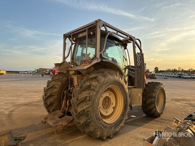 2017 Valtra T174 (Inoperable) 4WD Tractor - Tractor: foto 4 2017 Valtra T174 (Inoperable) 4WD Tractor - Tractor: foto 4