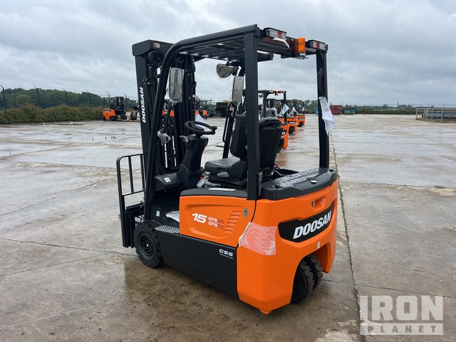 2023 Doosan B15T-7 PLUS 1500 kg Chariot Elevateur Elect ... Electric Forklift - Carretilla elevadora eléctrica: foto 4 2023 Doosan B15T-7 PLUS 1500 kg Chariot Elevateur Elect ... Electric Forklift - Carretilla elevadora eléctrica: foto 4