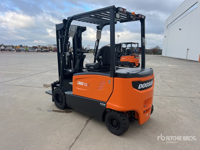 2023 Doosan B35X-7 PLUS 3500 kg (Unused) Electric Forklift - Carretilla elevadora eléctrica: foto 3 2023 Doosan B35X-7 PLUS 3500 kg (Unused) Electric Forklift - Carretilla elevadora eléctrica: foto 3