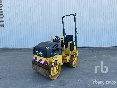 BOMAG BW100ADM-2 Compacteur Vibrant Tandem - Apisonadora de asfalto: foto 1 BOMAG BW100ADM-2 Compacteur Vibrant Tandem - Apisonadora de asfalto: foto 1