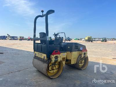 BOMAG BW138AD Compacteur Vibrant Tandem - Apisonadora de asfalto: foto 3 BOMAG BW138AD Compacteur Vibrant Tandem - Apisonadora de asfalto: foto 3