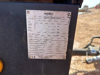 DOOSAN 731E Mobile Compresseur A Air - Compresor de aire: foto 5 DOOSAN 731E Mobile Compresseur A Air - Compresor de aire: foto 5